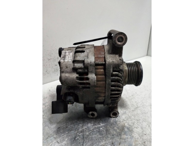 Recambio de alternador para peugeot 207 sport referencia OEM IAM V757695680 14I 16V 