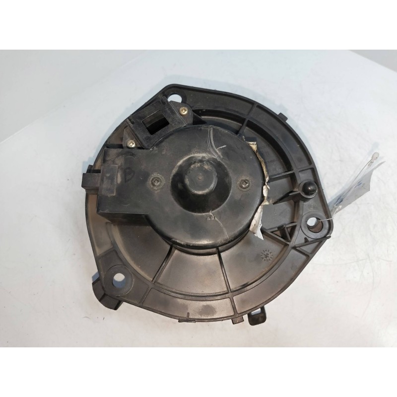 Recambio de motor calefaccion para iveco daily caja cerrada (1999 =>) 2.8 diesel cat referencia OEM IAM 570630200  