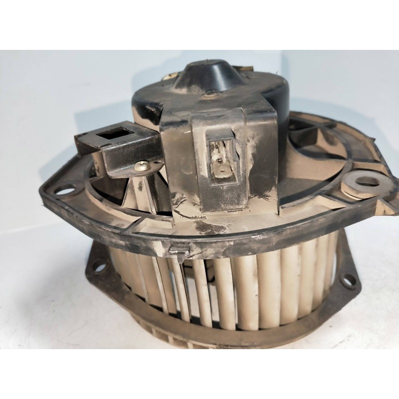 Recambio de motor calefaccion para iveco daily caja cerrada (1999 =>) 2.8 diesel cat referencia OEM IAM 570630200  