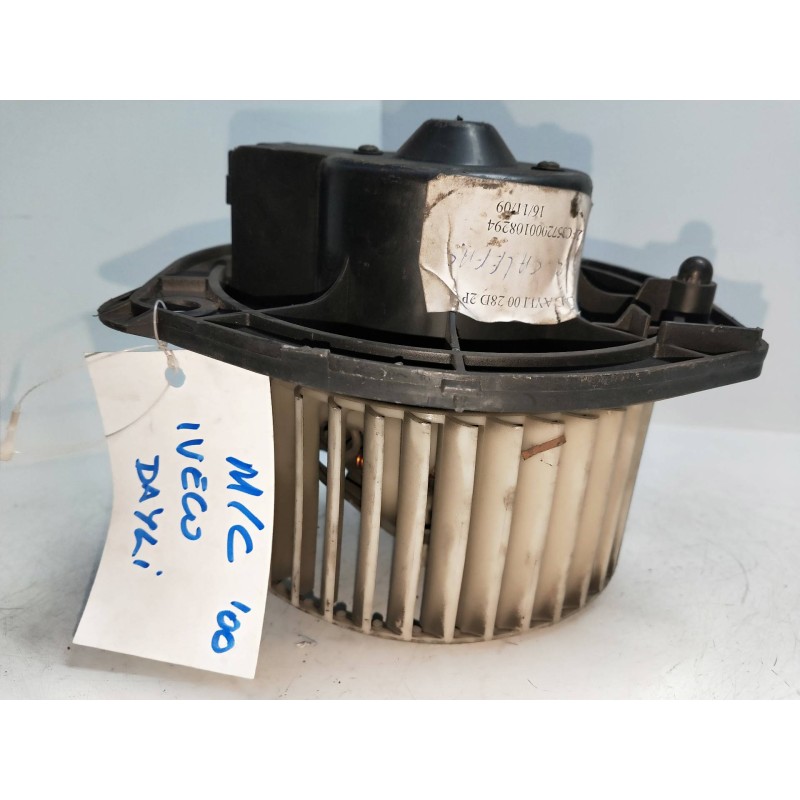 Recambio de motor calefaccion para iveco daily caja cerrada (1999 =>) 2.8 diesel cat referencia OEM IAM 570630200  