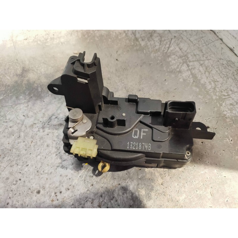 Recambio de motor cierre centralizado delantero izquierdo para opel astra h berlina 1.7 16v cdti referencia OEM IAM 13210748 5P 