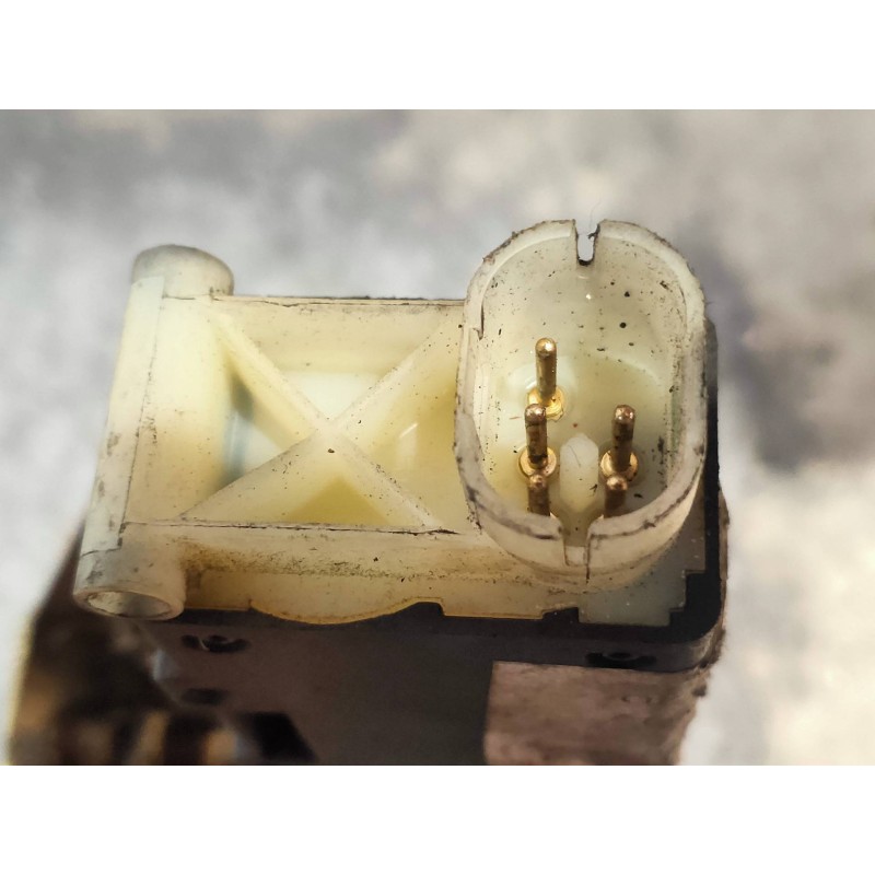 Recambio de motor cierre centralizado delantero izquierdo para opel astra f berlina 2.0 referencia OEM IAM  5P 