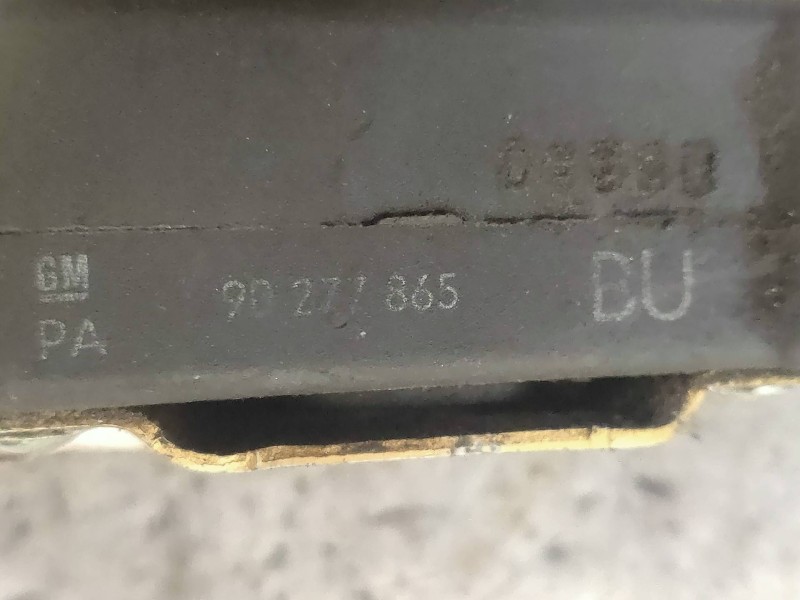 Recambio de motor cierre centralizado delantero izquierdo para opel calibra 2.0 cat referencia OEM IAM 90277865  