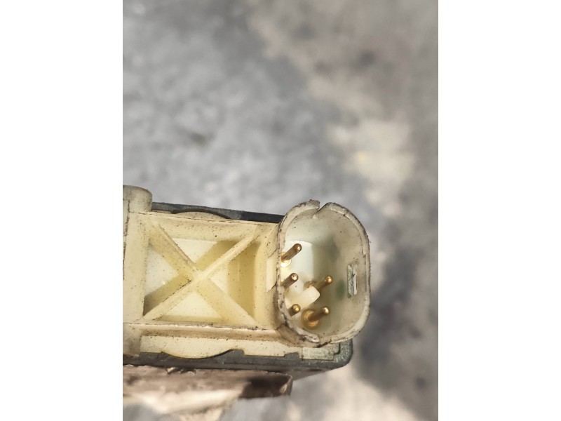 Recambio de motor cierre centralizado delantero izquierdo para opel astra f berlina 1.7 turbodiesel (17 dt / lu8) referencia OEM Recambio de motor cierre centralizado delantero izquierdo para opel astra f berlina 1.7 turbodiesel (17 dt / lu8) referencia OEM