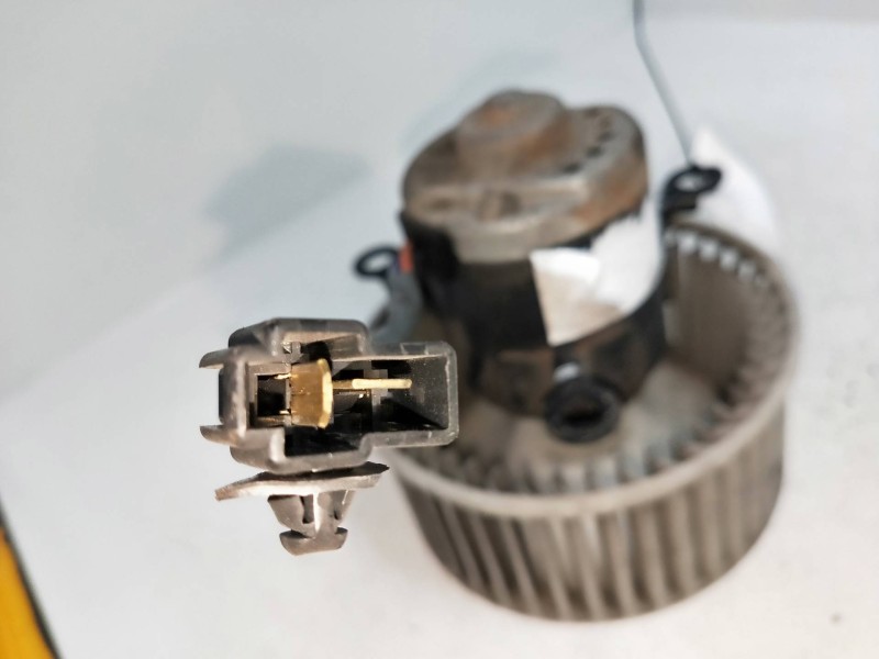 Recambio de motor calefaccion para jaguar xj referencia OEM IAM 09402NDMF   Recambio de motor calefaccion para jaguar xj referencia OEM IAM 09402NDMF