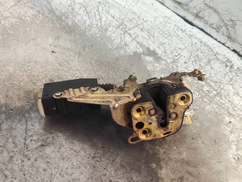 Recambio de motor cierre centralizado delantero derecho para opel astra f berlina 2.0 referencia OEM IAM  3P  Recambio de motor cierre centralizado delantero derecho para opel astra f berlina 2.0 referencia OEM IAM  3P