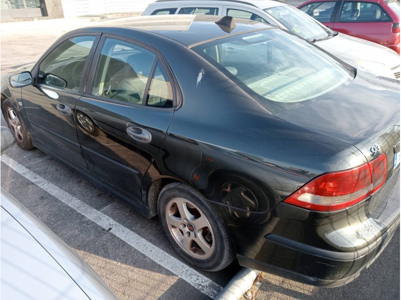 saab 9-3 berlina del año 2003