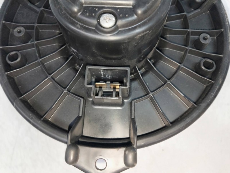 Recambio de motor calefaccion para jeep compass 2.4 16v cat referencia OEM IAM AY2727005011  