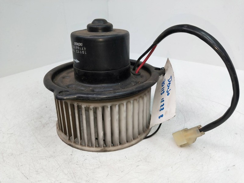 Recambio de motor calefaccion para jeep gr.cherokee (zj)/(z) 2.5 turbodiesel referencia OEM IAM AY1661000131 701131888B 