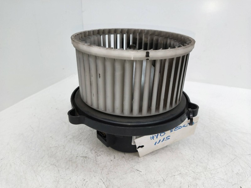 Recambio de motor calefaccion para kia carens 1.8 cat referencia OEM IAM   