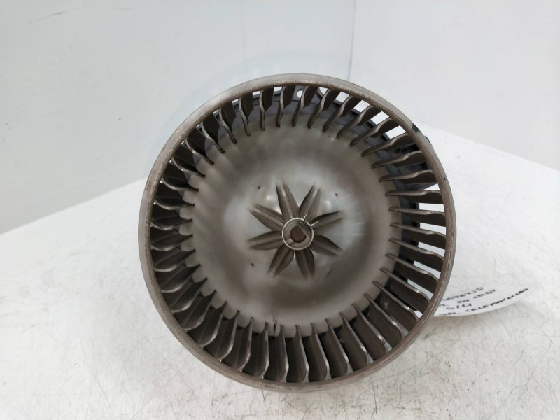 Recambio de motor calefaccion para kia carens 2.0 turbodiesel cat referencia OEM IAM   