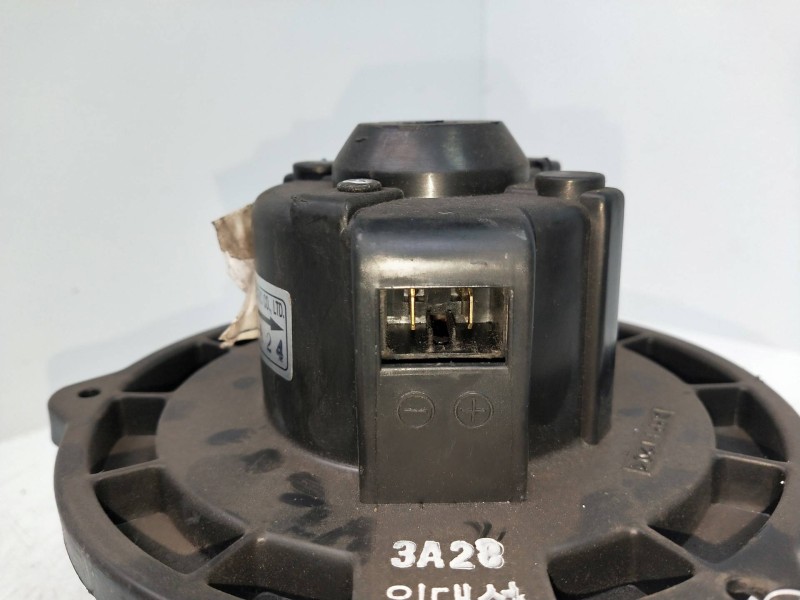 Recambio de motor calefaccion para kia carnival ii 2.9 crdi lx referencia OEM IAM   