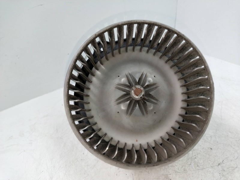 Recambio de motor calefaccion para kia carnival ii 2.9 crdi lx referencia OEM IAM   