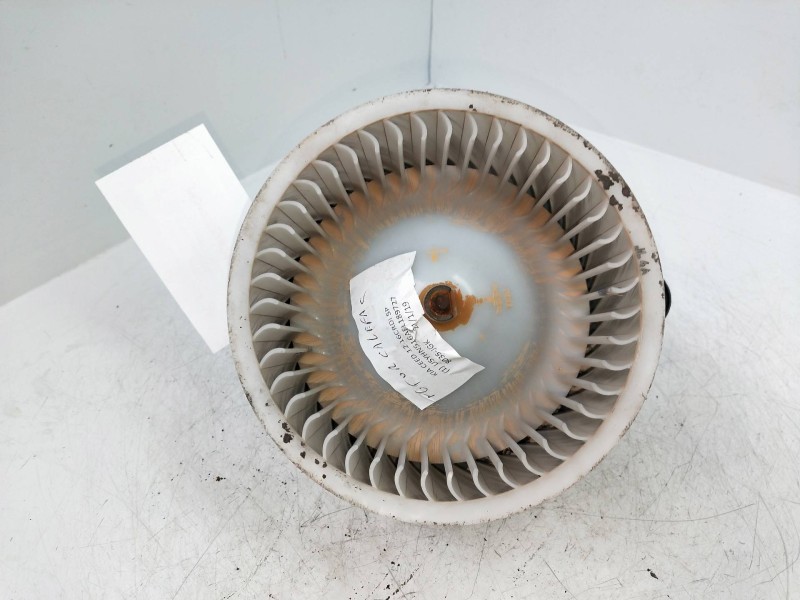 Recambio de motor calefaccion para kia cee´d 1.6 crdi cat referencia OEM IAM F00S330054 F00S3B2474 