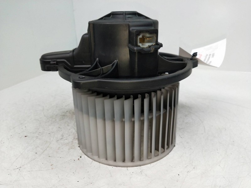 Recambio de motor calefaccion para kia cee´d sporty wagon ex referencia OEM IAM F00S33F012  