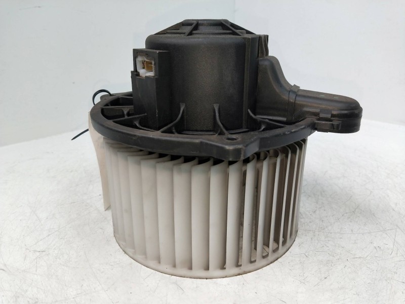 Recambio de motor calefaccion para kia magentis 2.0 cat referencia OEM IAM F00S330024   Recambio de motor calefaccion para kia magentis 2.0 cat referencia OEM IAM F00S330024