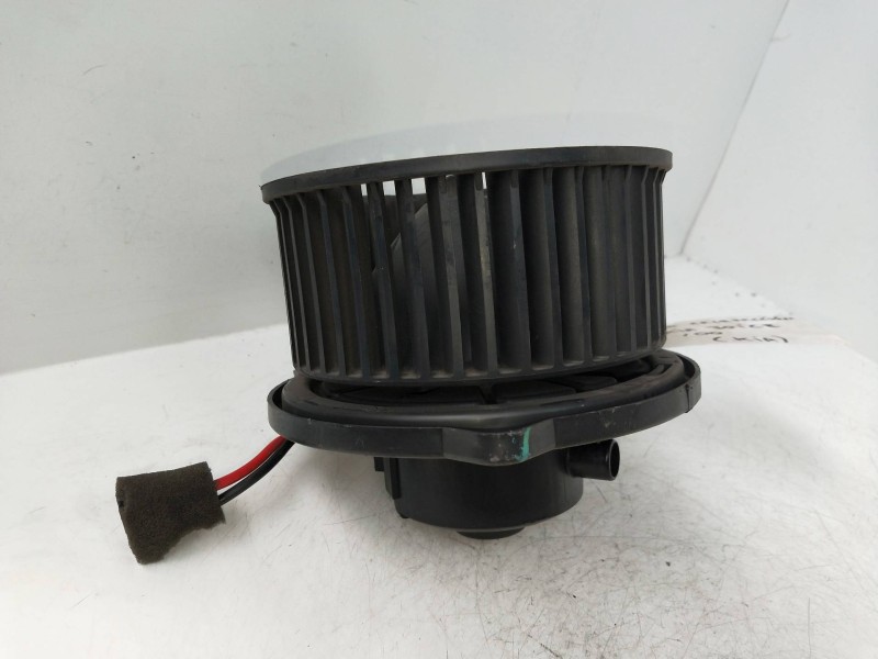 Recambio de motor calefaccion para kia joice ls referencia OEM IAM   