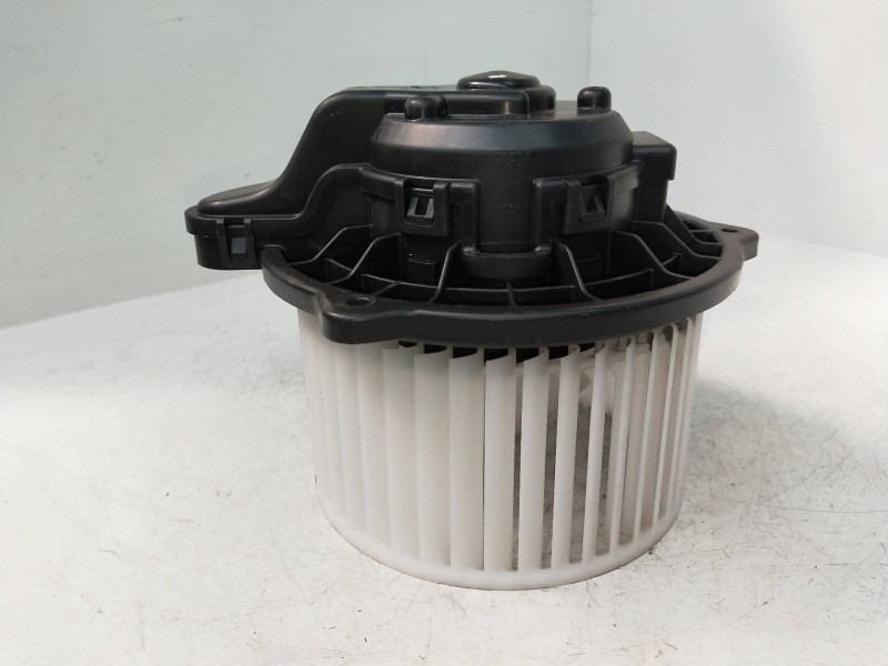 Recambio de motor calefaccion para kia picanto (ja) gt line referencia OEM IAM F00S330114 F00S3B2562 