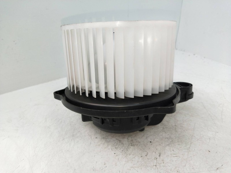Recambio de motor calefaccion para kia picanto (ja) gt line referencia OEM IAM F00S330114 F00S3B2562 