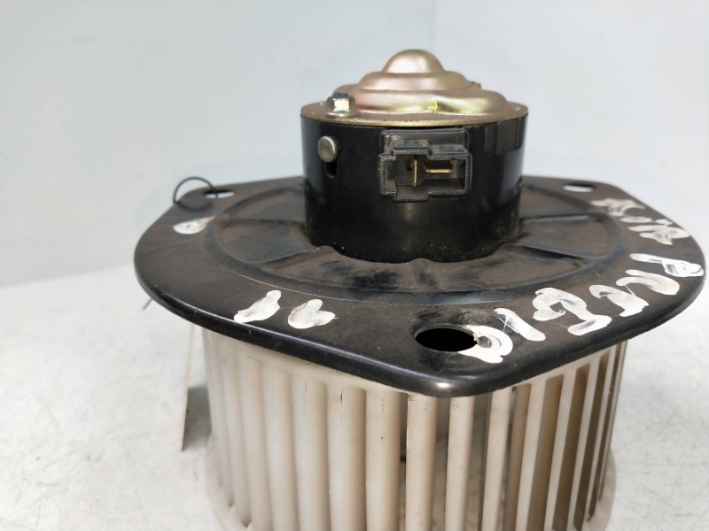 Recambio de motor calefaccion para kia pregio referencia OEM IAM    Recambio de motor calefaccion para kia pregio referencia OEM IAM