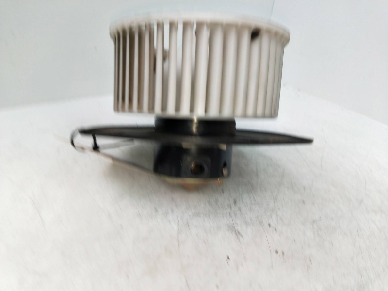 Recambio de motor calefaccion para kia pregio referencia OEM IAM    Recambio de motor calefaccion para kia pregio referencia OEM IAM