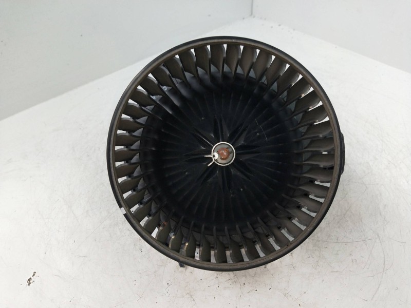 Recambio de motor calefaccion para kia rio 1.4 cat referencia OEM IAM F0S3B22430 B308830170 F00S33F004