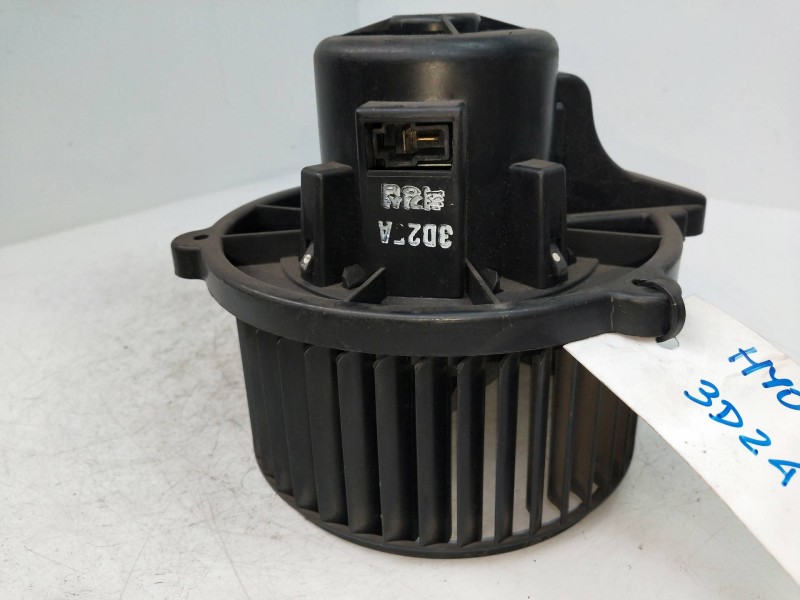 Recambio de motor calefaccion para kia rio 1.3 cat referencia OEM IAM   