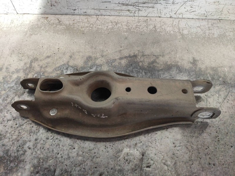 Recambio de brazo suspension inferior trasero derecho para bmw serie 3 touring (e91) 320d referencia OEM IAM   