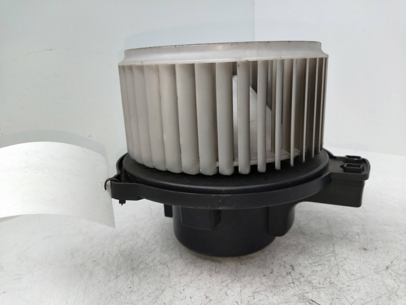 Recambio de motor calefaccion para kia sorento 2.5 crdi referencia OEM IAM B308830230 A0540222C 