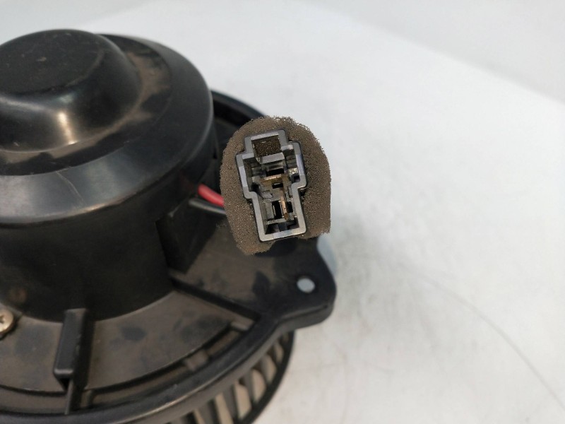 Recambio de motor calefaccion para kia sephia ll referencia OEM IAM   