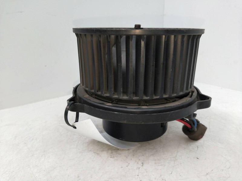 Recambio de motor calefaccion para kia sephia ll referencia OEM IAM   