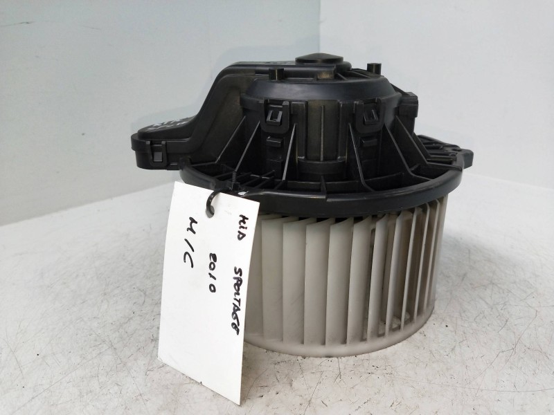 Recambio de motor calefaccion para kia sportage referencia OEM IAM F00S330054 F00S3B2441 