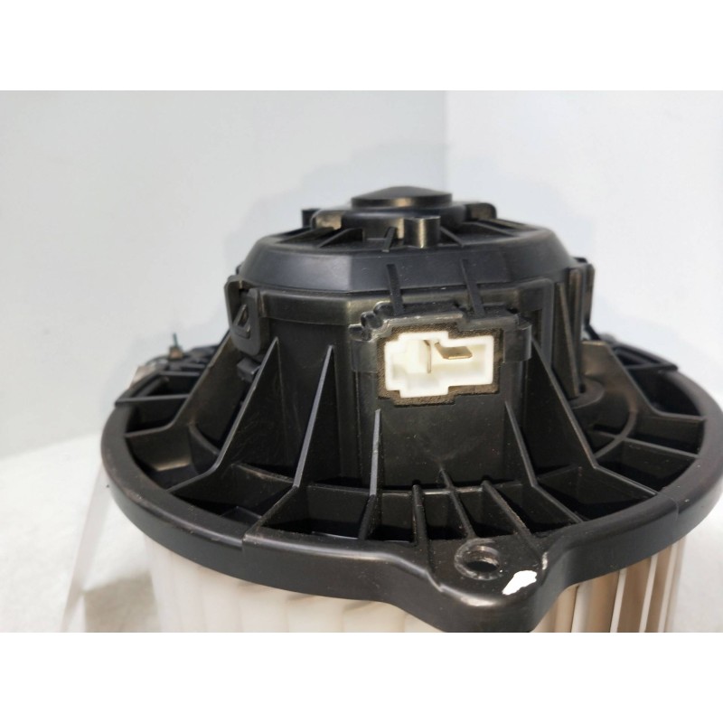 Recambio de motor calefaccion para kia sportage referencia OEM IAM F00S330054 F00S3B2441 