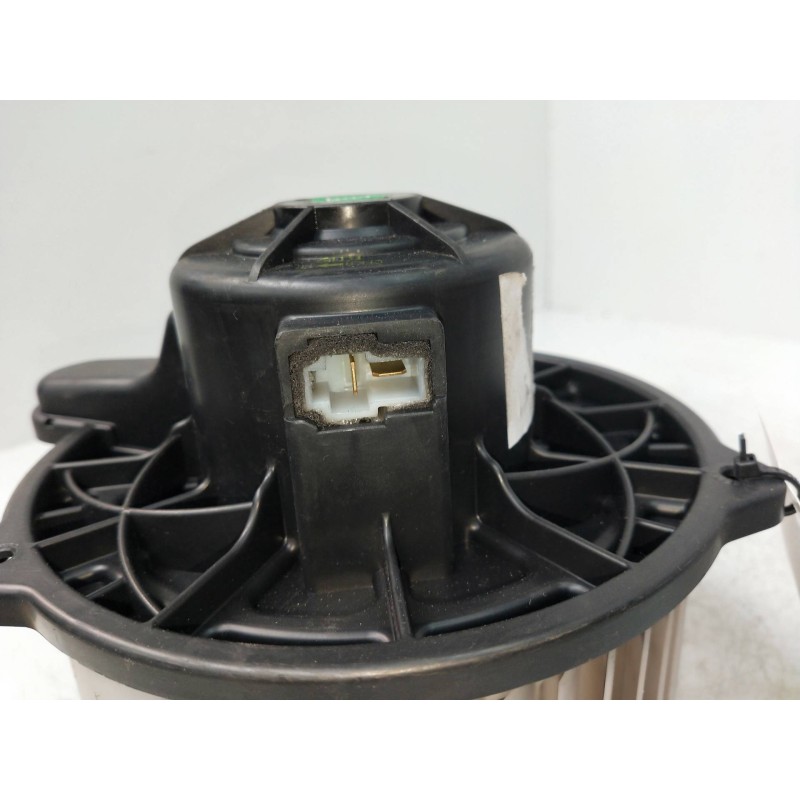 Recambio de motor calefaccion para kia sportage 2.0 cat referencia OEM IAM F00S33F012  