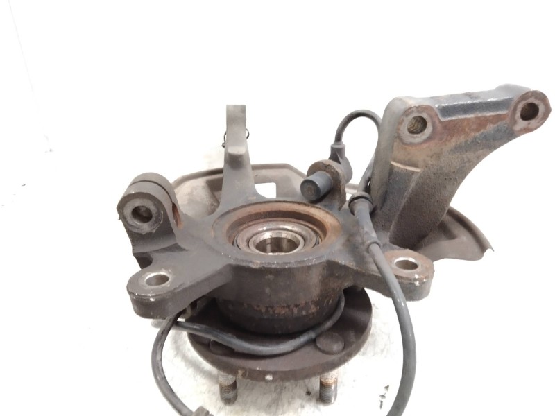 Recambio de mangueta delantera izquierda para daewoo leganza 2.0 cat referencia OEM IAM   