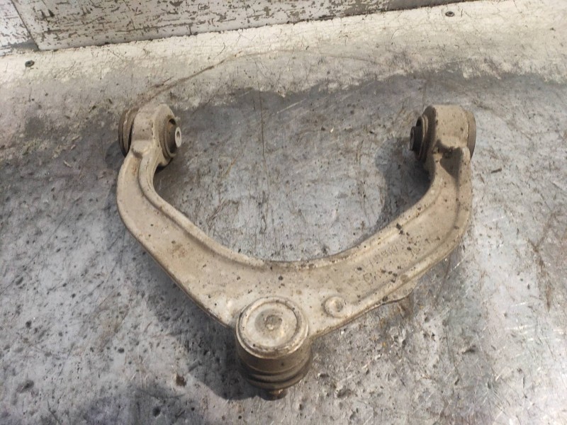 Recambio de brazo suspension superior delantero derecho para bmw x6 (e71) 3.5d referencia OEM IAM   