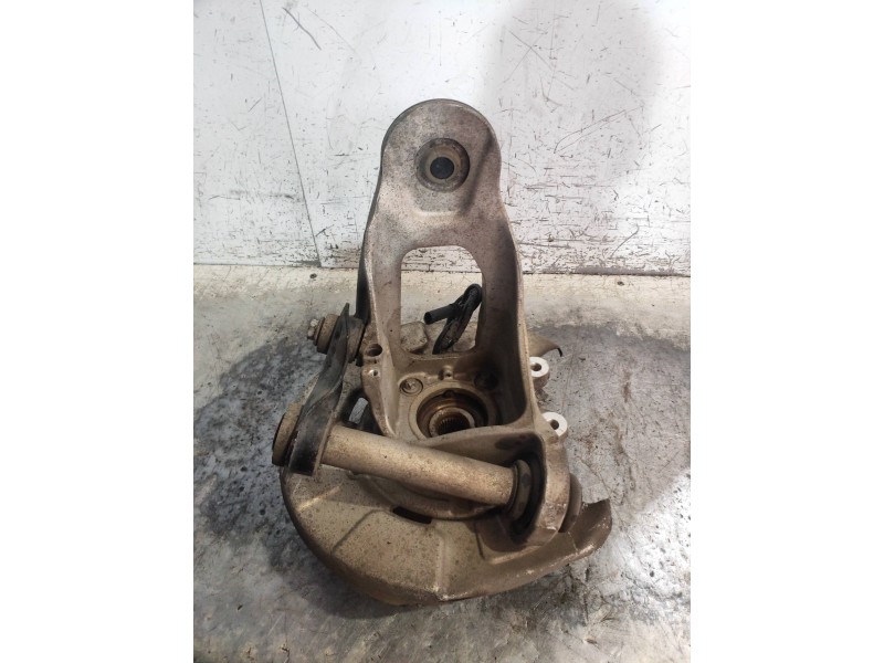 Recambio de mangueta trasera derecha para bmw x6 (e71) 3.5d referencia OEM IAM   