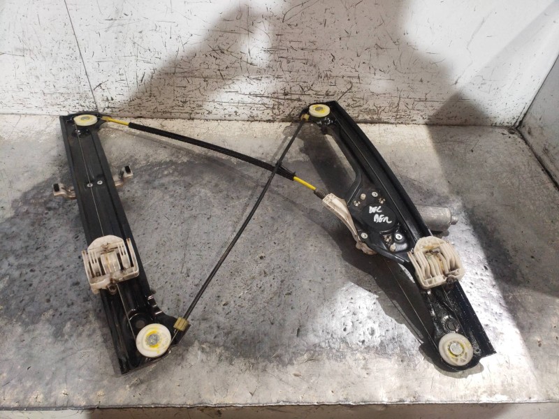 Recambio de elevalunas delantero derecho para bmw x6 (e71) 3.5d referencia OEM IAM 7179605S 7197301E 6967261