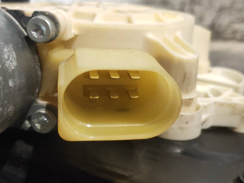 Recambio de elevalunas trasero derecho para bmw x6 (e71) 3.5d referencia OEM IAM 7179602S 7197304E 