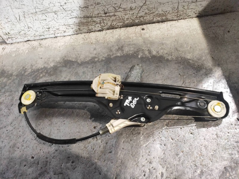 Recambio de elevalunas trasero derecho para bmw x6 (e71) 3.5d referencia OEM IAM 7179602S 7197304E 