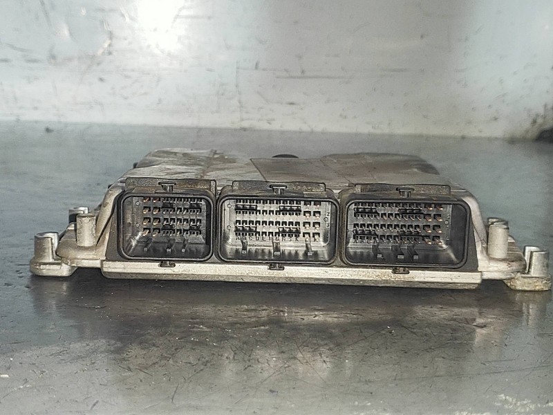 Recambio de centralita motor uce para renault scenic rx4 (ja0) 1.9 dci referencia OEM IAM 0281010980 HOM8200091416 8200197968