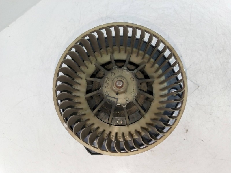 Recambio de motor calefaccion para lancia y10 1.1 cat referencia OEM IAM   