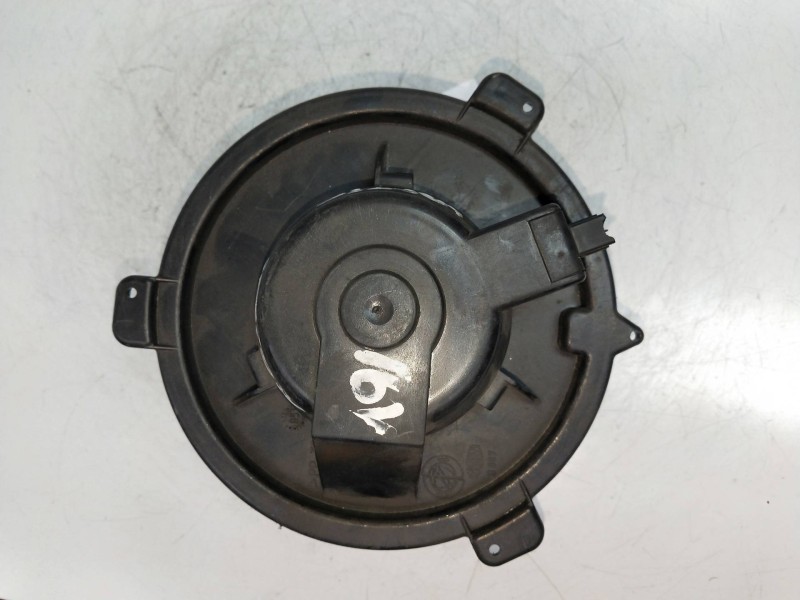 Recambio de motor calefaccion para lancia ypsilon (101) referencia OEM IAM    Recambio de motor calefaccion para lancia ypsilon (101) referencia OEM IAM