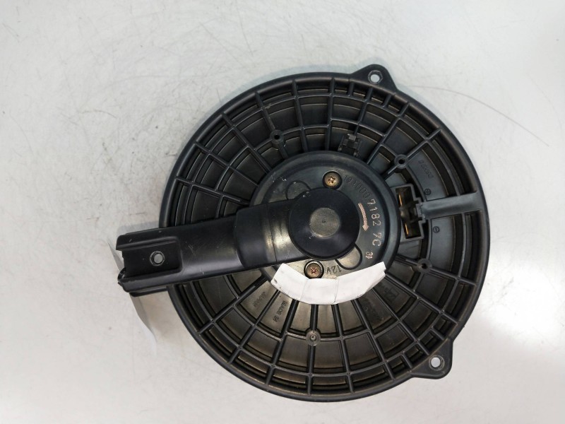 Recambio de motor calefaccion para lexus rx300 (mcu15) 3.0 referencia OEM IAM 19400071827C31  