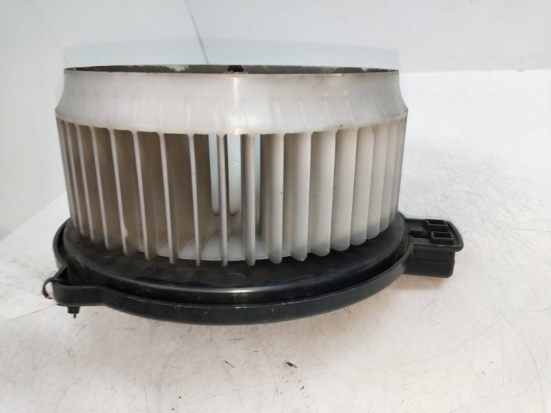 Recambio de motor calefaccion para lexus is200 (gxe10) 2.0 cat referencia OEM IAM 194000115011F22  