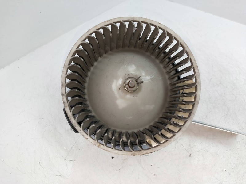 Recambio de motor calefaccion para mazda 323 berlina/familiar (bf2/bw2) referencia OEM IAM 19400003504L4  