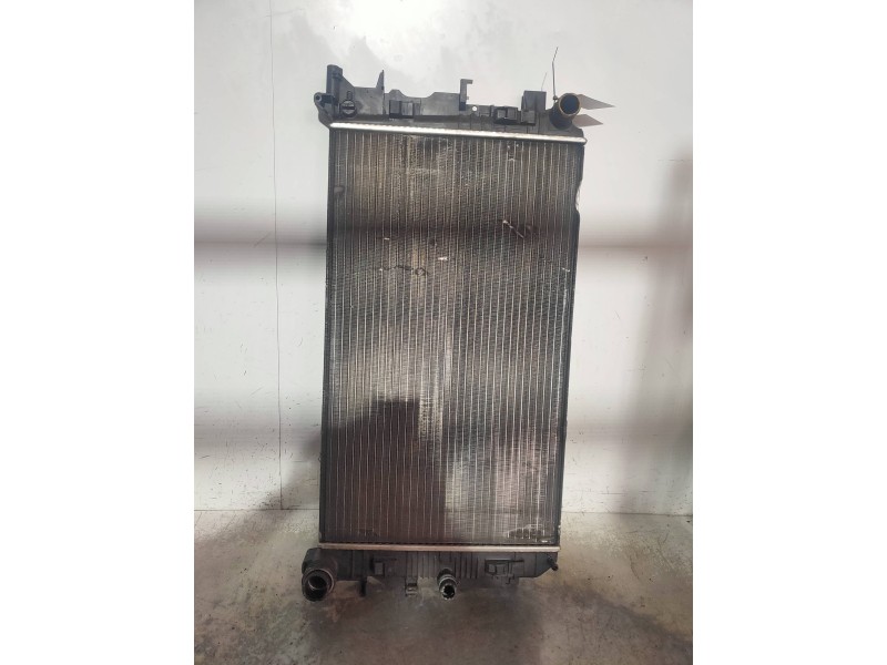 Recambio de radiador agua para mercedes sprinterii caja cerrada (desde 01.06) 216 (906.613) referencia OEM IAM A9065000202 RM157