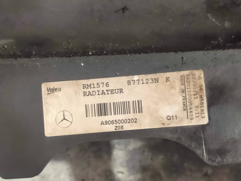 Recambio de radiador agua para mercedes sprinterii caja cerrada (desde 01.06) 216 (906.613) referencia OEM IAM A9065000202 RM157