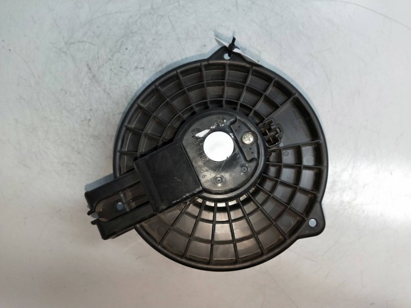 Recambio de motor calefaccion para mazda 2 lim. (de) 1.6 crtd active + (5-ptas.) (66kw) referencia OEM IAM HB111EG2102 872700069