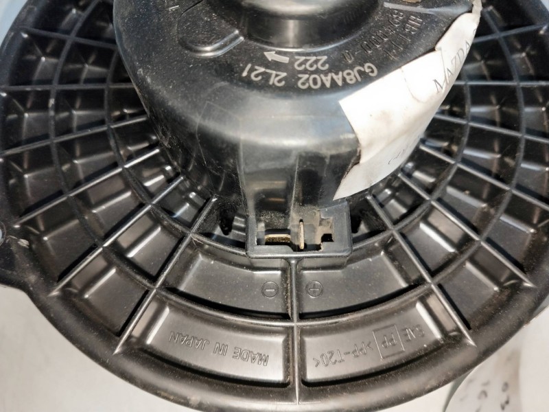 Recambio de motor calefaccion para mazda 2 berlina (dy) 1.4 cat referencia OEM IAM HB111GJ8AA022L21 8940000222 